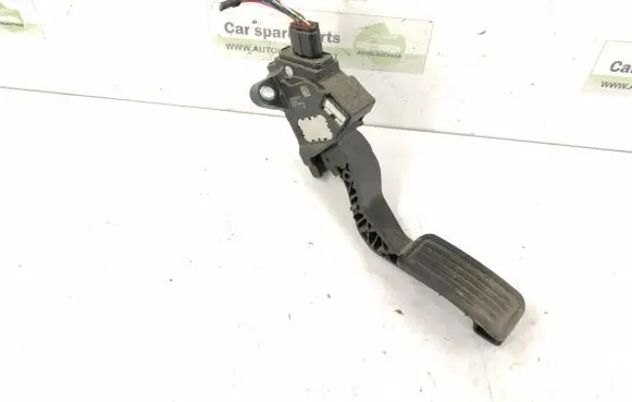 Toyota Yaris Accelerator throttle pedal DALISID3299 781100D010 07185A