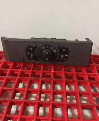 BMW 5 E60 E61 Light switch 6925286 33290102 100310414310
