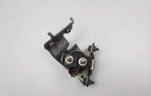 Nissan Qashqai Ignition relay 25116BB50A 2534001820