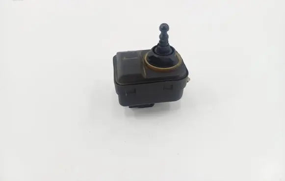 Volvo S80 Headlight level adjustment motor 