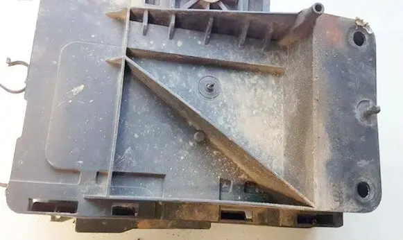 Ford Focus Battery box tray 98ab10723a 98ab-10723-a