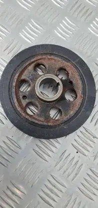 Suzuki Grand Vitara II Crankshaft pulley
