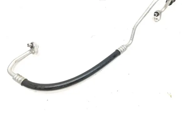 Hyundai Santa Fe Air conditioning (A/C) pipe/hose P302S530