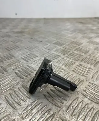Lexus CT 200H Mass air flow meter 2220428010 1974005310