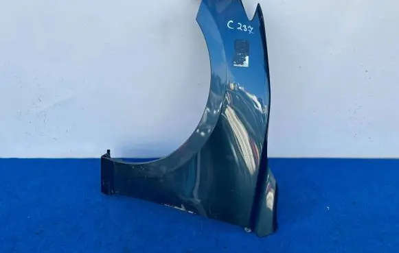 Mazda 3 II Fender B45A52211B