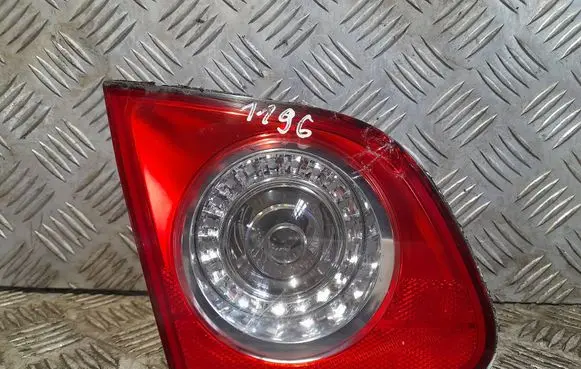Volkswagen PASSAT B6 Tailgate rear/tail lights 3c5945093d