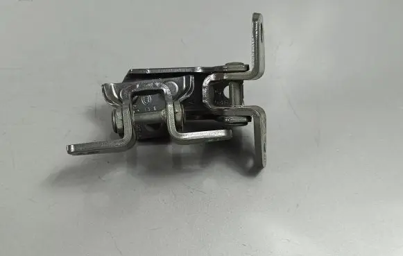 Mitsubishi Outlander Rear door hinge set 