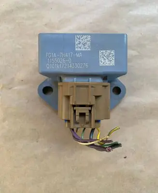 Ford Kuga II Fuel pump relay FG1A7H417 11550260 0101K17214330276