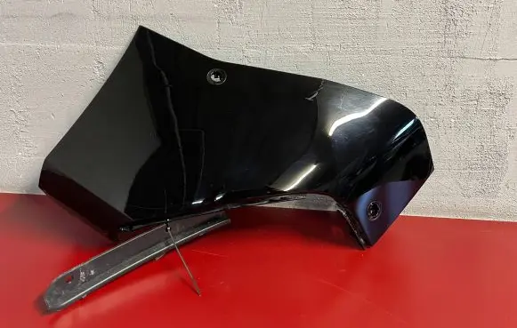 BMW iX Rear bumper corner part panel trim 9491667 51129491667
