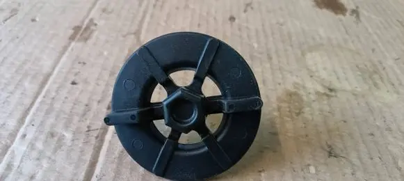 Hyundai Bayon Spare wheel bolt
