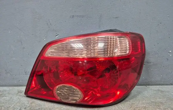Mitsubishi Outlander Rear/tail lights