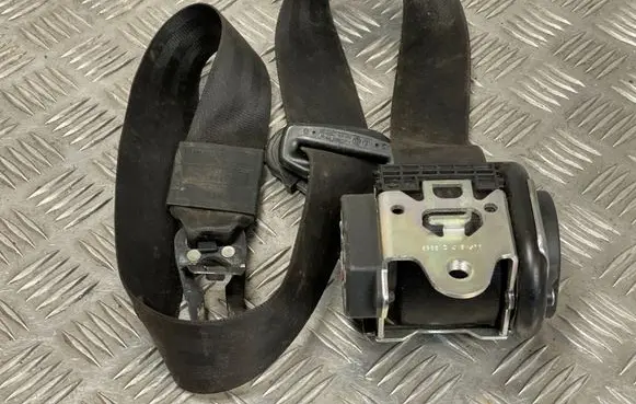 Audi A6 S6 C6 4F Front seatbelt 605404600