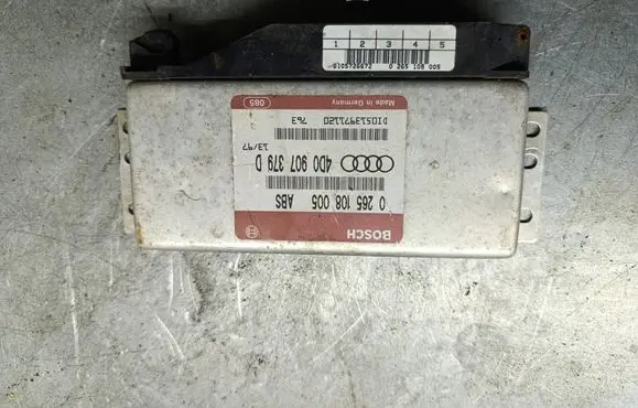 Audi A4 S4 B5 8D ABS control unit/module 4d0907379d
