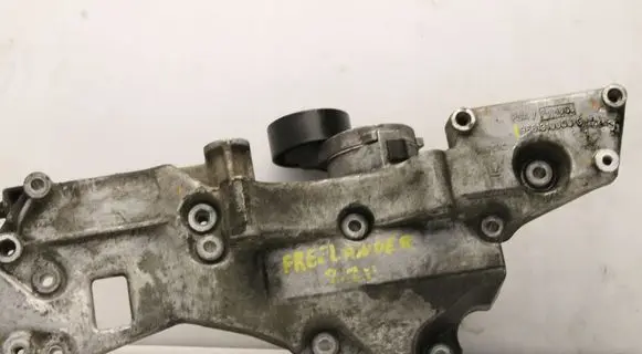 Land Rover Freelander 2 - LR2 Generator/alternator bracket 9661310080