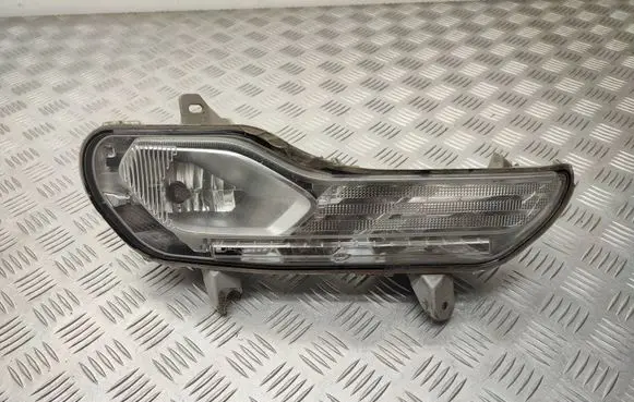Ford Escape III Front fog light CJ5413B220AE