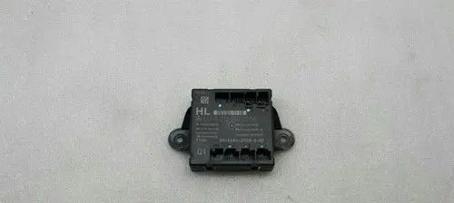 Mercedes-Benz C W204 Air suspension control unit module (rear) A2129003906