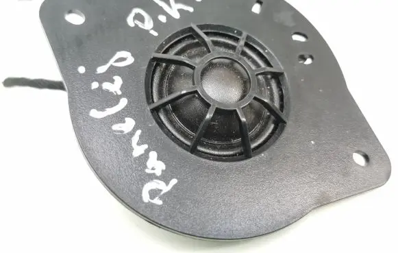 Audi A4 S4 B8 8K Panel speaker 8R0035399