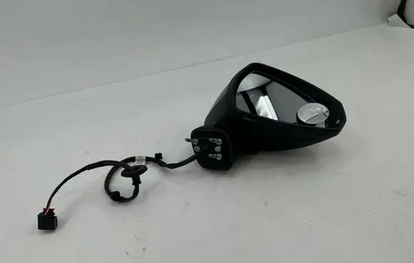 Audi A3 S3 8V Front door electric wing mirror 