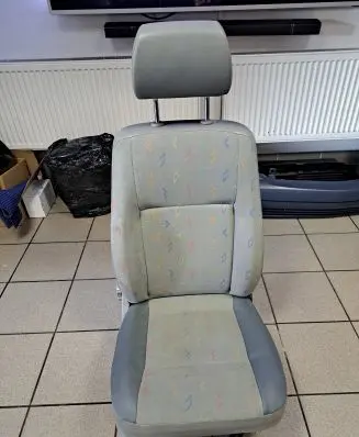 Front passenger seat