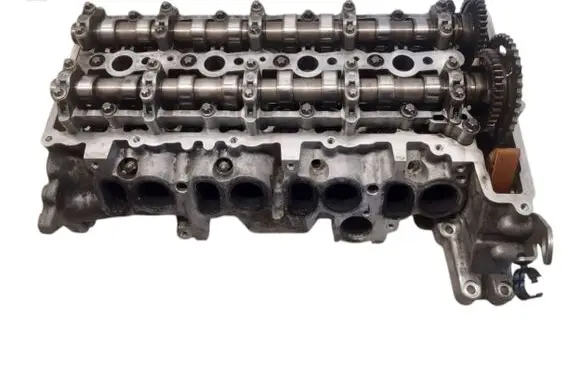 BMW 3 E90 E91 Engine head 778109304 779767806 779767606