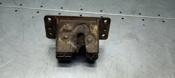 Opel Astra G Tailgate/trunk/boot lock/catch/latch