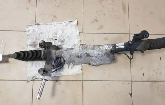 Ford Focus C-MAX Steering rack 3M513A500AM