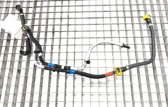 Jaguar E-Pace Fuel line/pipe/hose 