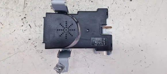 Audi A3 S3 8P Other control units/modules 8P4035225D