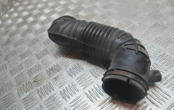 Ford Mondeo MK II Air intake hose/pipe 1S71-9C623-AJ