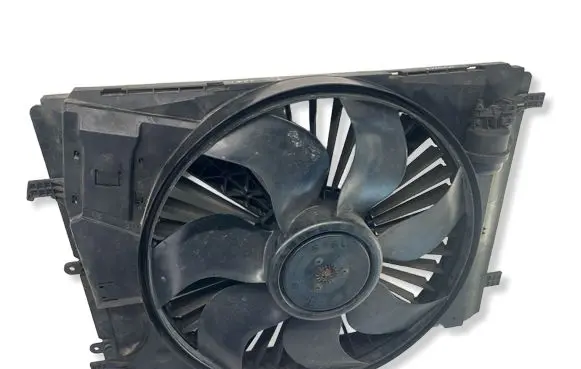 Mercedes-Benz C W204 Electric radiator cooling fan A2045000755