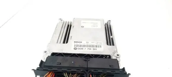 BMW 7 E65 E66 Engine control unit/module 7794904 0281011231