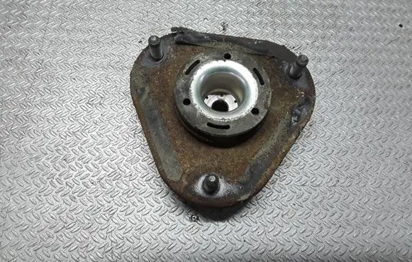 Toyota Verso Front upper strut mount 