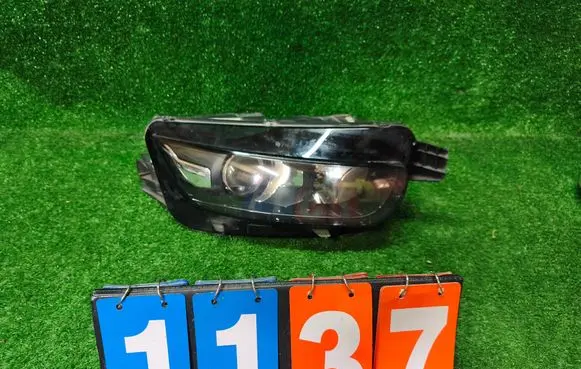 Citroen C4 II Picasso Headlight/headlamp 