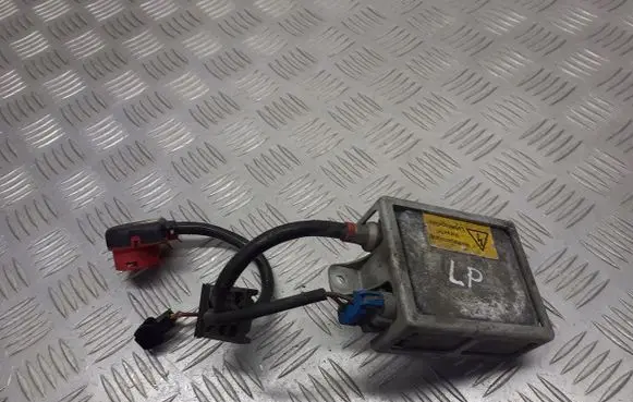 Mercedes-Benz E W210 Xenon control unit/module 