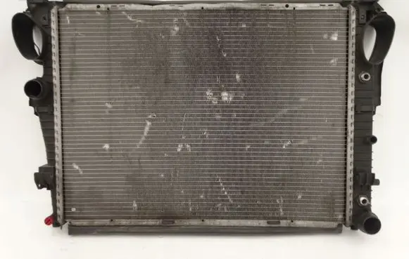 Mercedes-Benz CL C215 Coolant radiator A2205000903