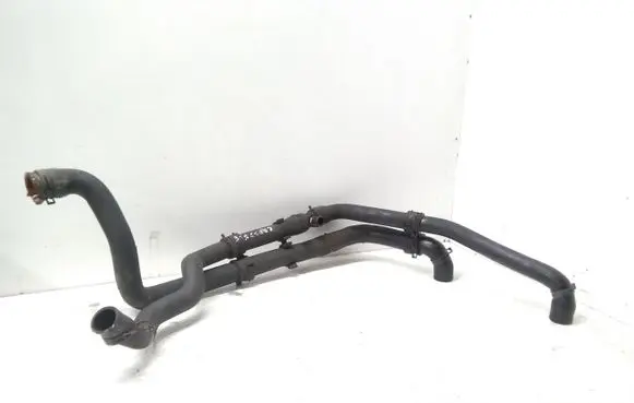 Volkswagen Transporter - Caravelle T4 Engine coolant pipe/hose