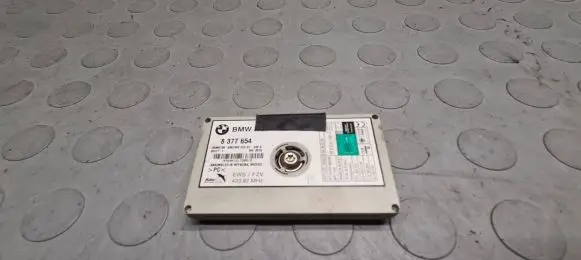 BMW X5 E53 Antenna control unit 8377654