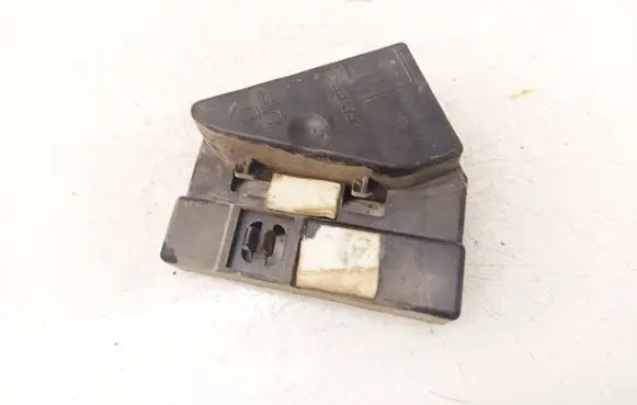 Toyota Avensis T250 Other exterior part 6773205010
