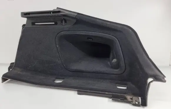Trunk/boot side trim panel