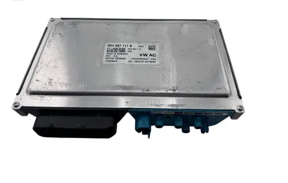 Porsche Taycan 9J1 Camera control unit module 4K4907117B 4K4907111A