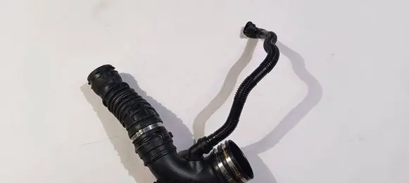 Maserati Quattroporte Air intake duct part 670002061