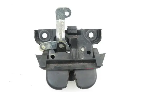 Audi A4 S4 B5 8D Tailgate/trunk/boot lock/catch/latch 
