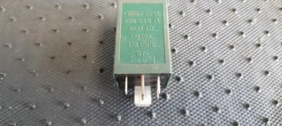 Ford Mondeo MK I Other relay 93BG8C616AA C8F6A