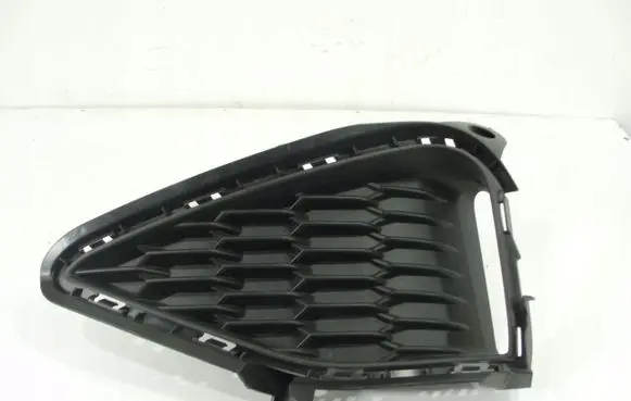 Hyundai i30 Front bumper lower grill 86563S0500
