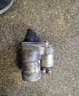 Fiat 500L Starter motor