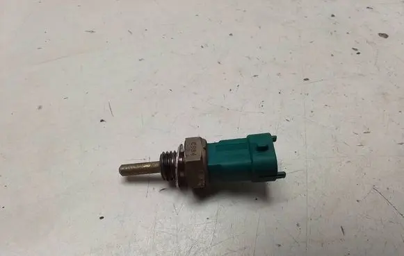 Opel Insignia A Coolant temperature sensor 55566146 PA66GF30