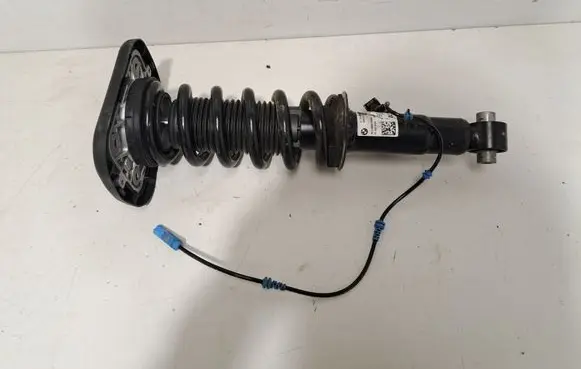 BMW X6 G06 Rear shock absorber/damper 6896441 6885870