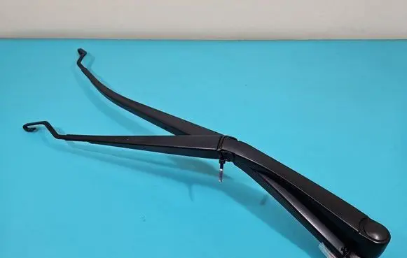 Hyundai Tucson TL Front wiper blade arm IMPRK1484135