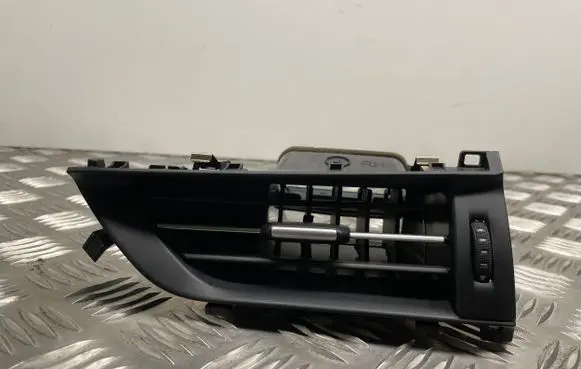 Dashboard side air vent grill/cover trim
