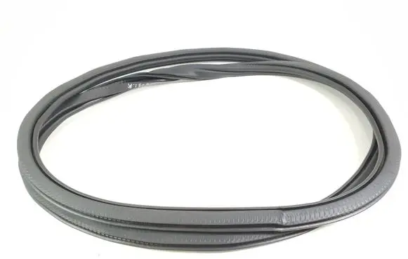 Rear door rubber seal (on body)